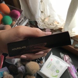 Hourglass Vanish Stick Foundation